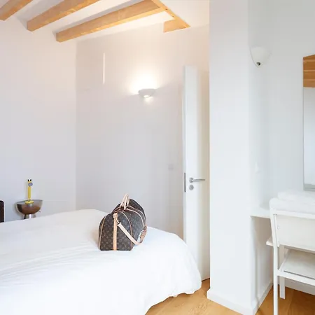 Sao Vicente Bedrooms Lisbona